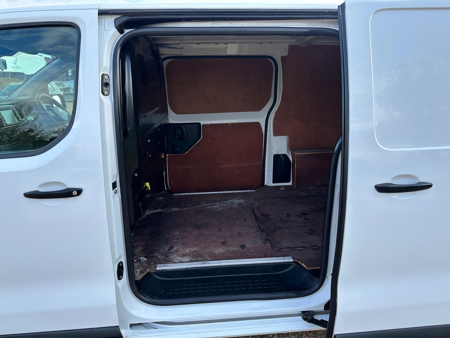 Used Citroen Dispatch 2020 for sale - 76360683: Photo 9