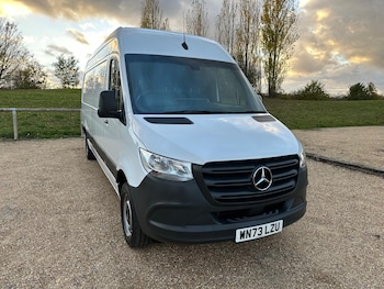 Mercedes-Benz - Sprinter