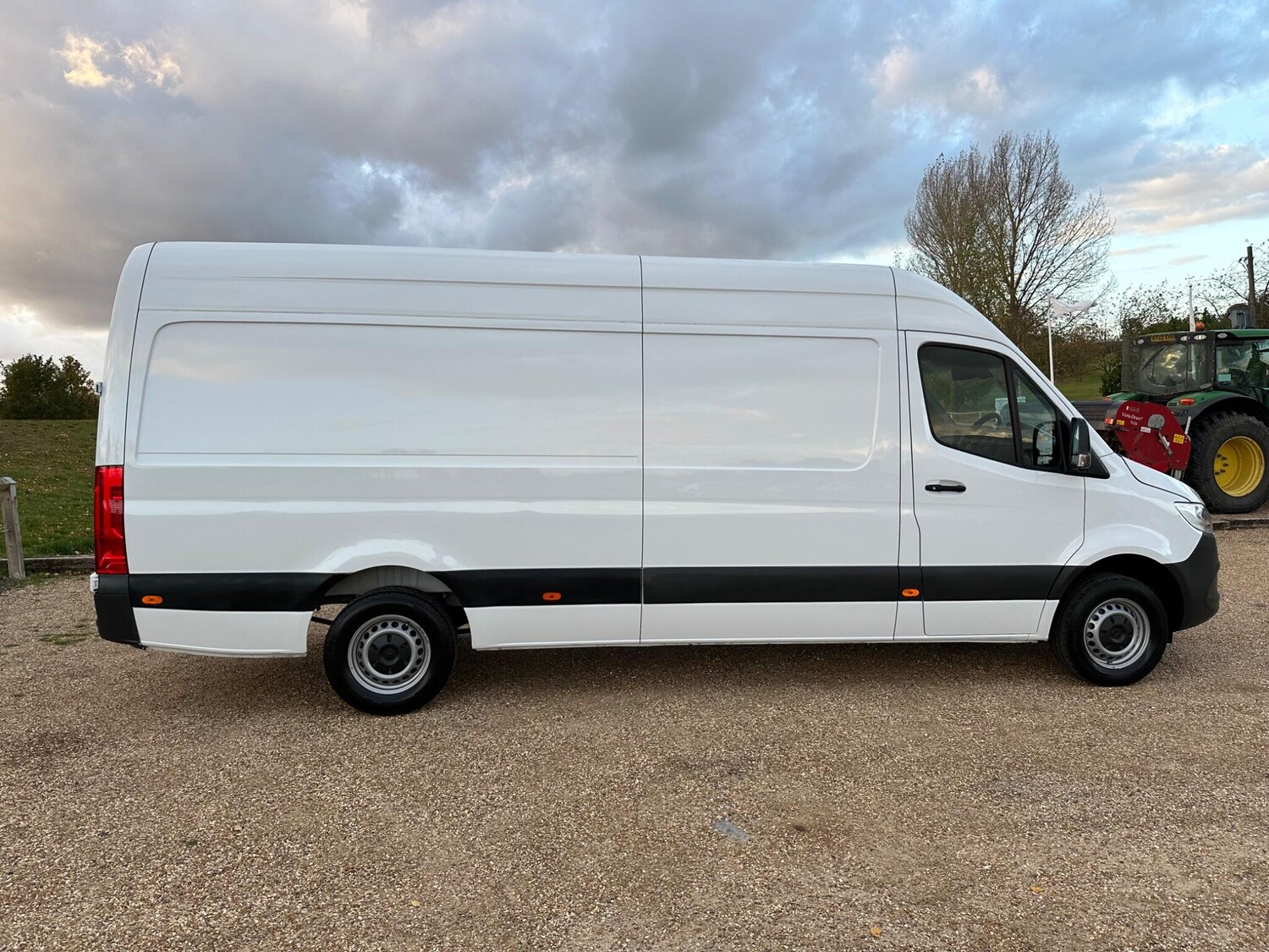 Used Mercedes-Benz Sprinter 2023 for sale - 76349913: Photo 9