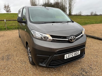 Toyota ProAce feature image