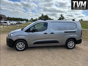 Used Citroen Berlingo 2021 for sale - 76993323: Photo