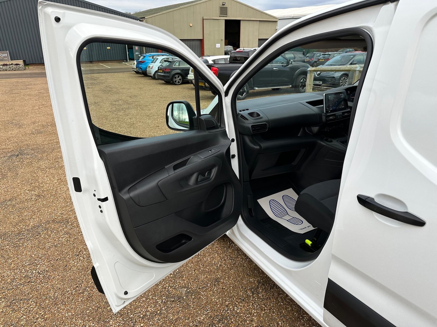 Used Peugeot Partner 2022 for sale - 76802290: Photo 19