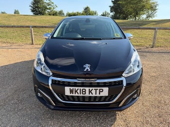 Used Peugeot 208 2018 for sale - 79651094: Photo