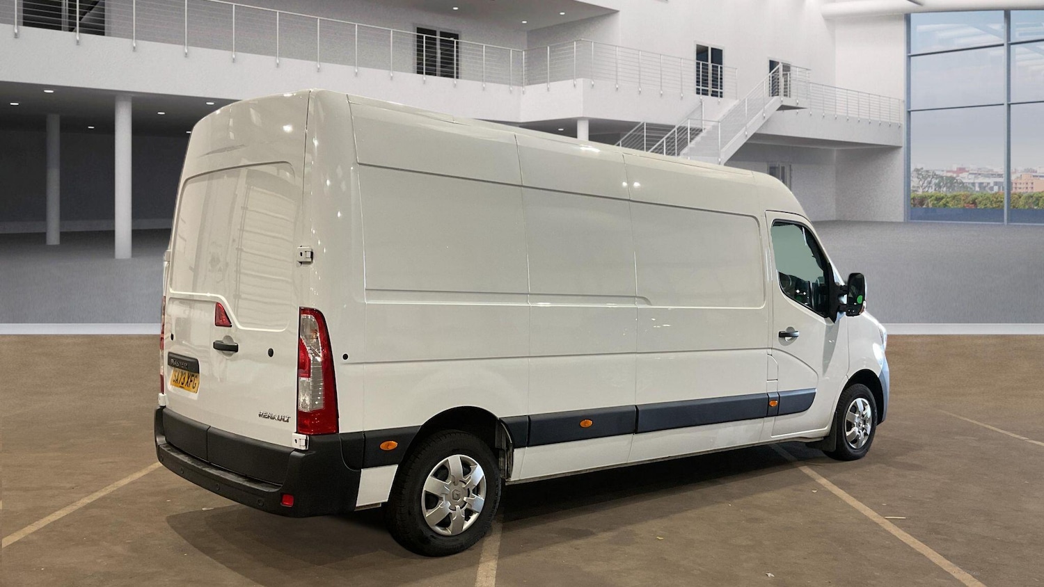 Used Renault Master 2023 for sale - 78058241: Photo 2