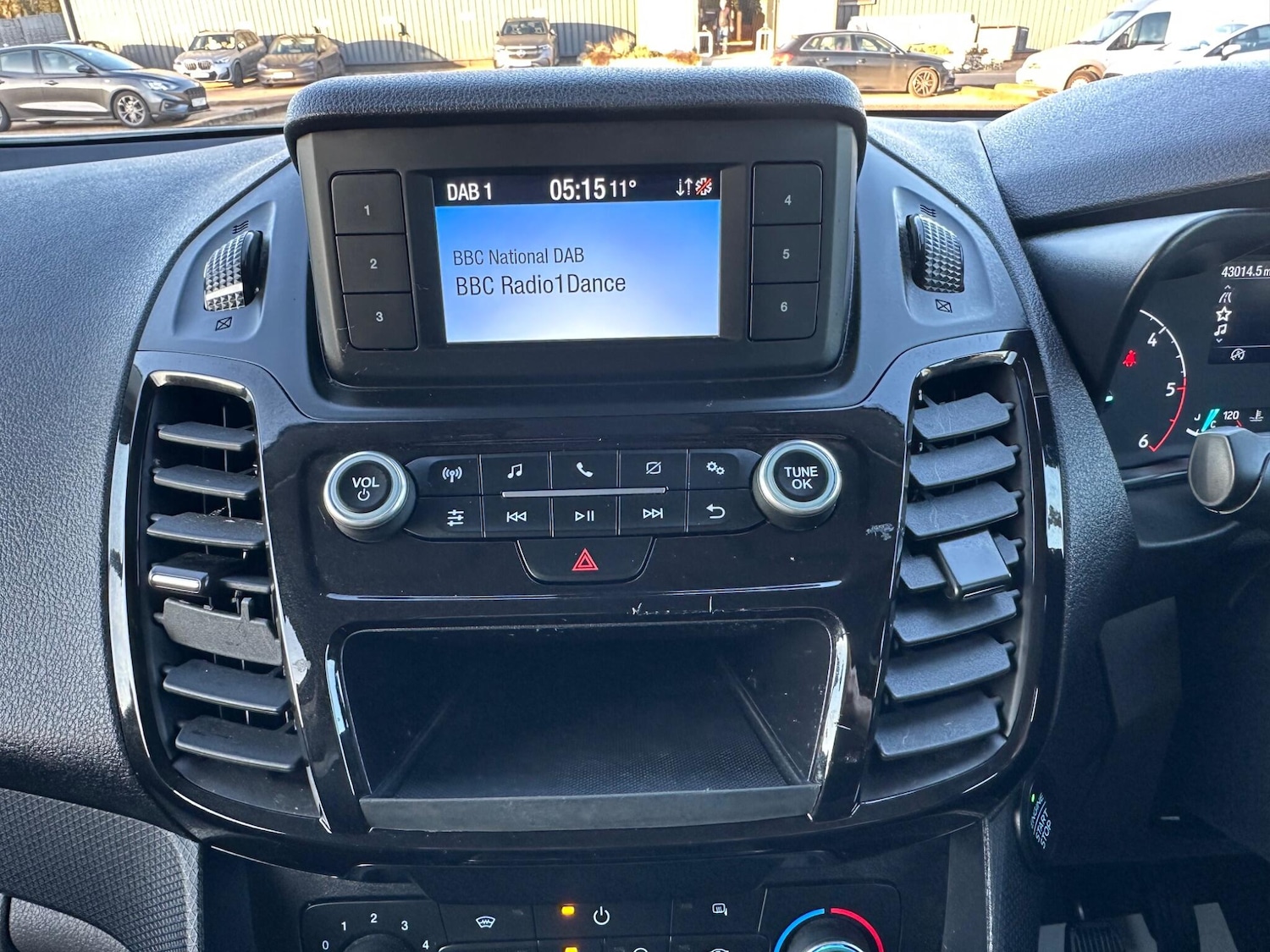 Used Ford Transit Connect 2024 for sale - 77925807: Photo 13