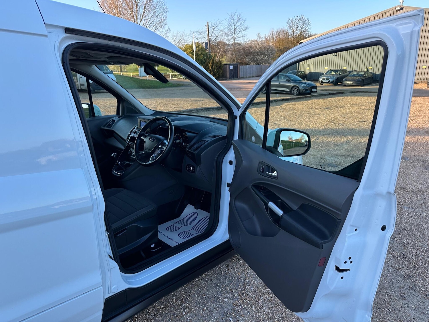 Used Ford Transit Connect 2024 for sale - 77925807: Photo 15