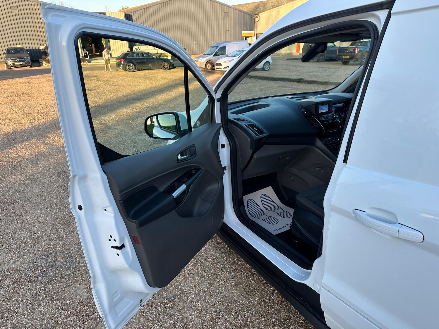 Used Ford Transit Connect 2024 for sale - 77925807: Photo 16