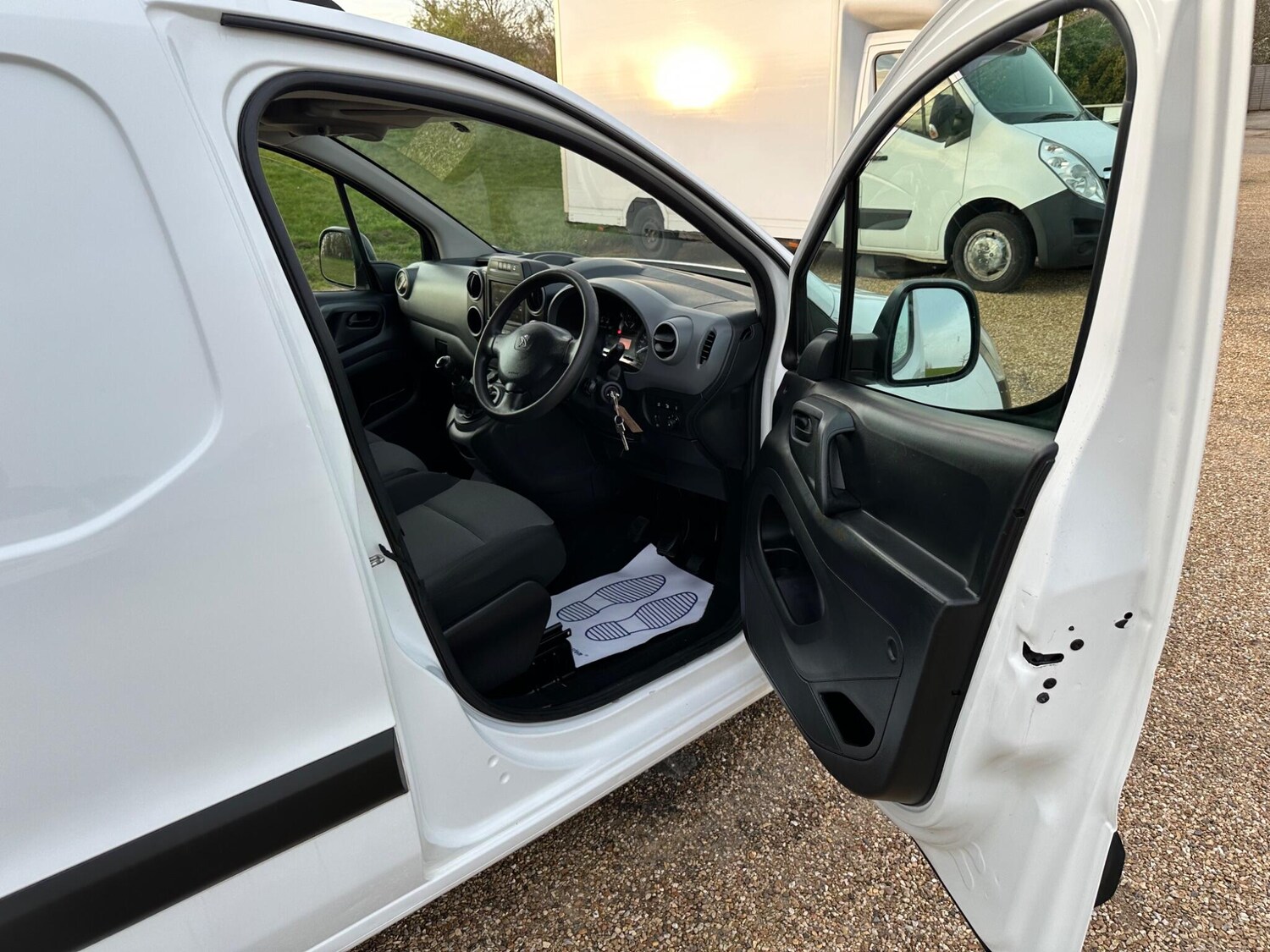 Used Peugeot Partner for sale - 77892175: Photo 10