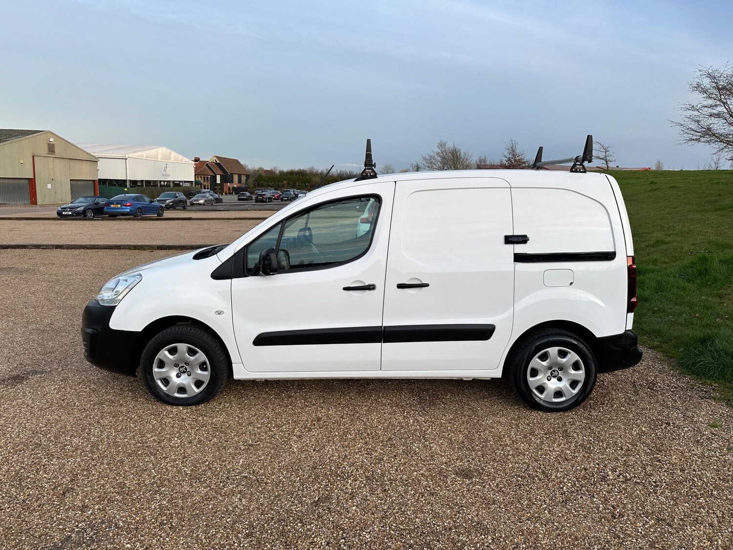 Used Peugeot Partner for sale - 77892175: Photo 4