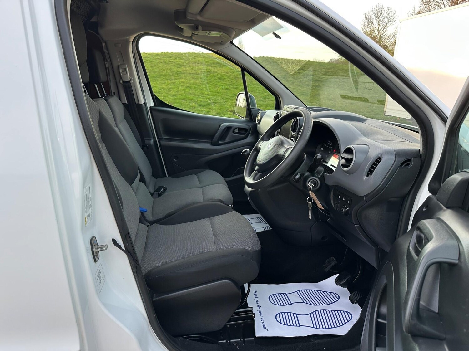 Used Peugeot Partner for sale - 77892175: Photo 9