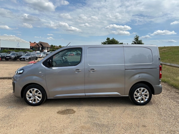 Used Citroen Dispatch 2022 for sale - 74945579: Photo 4