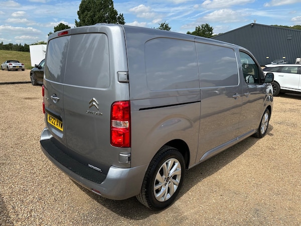 Used Citroen Dispatch 2022 for sale - 74945579: Photo 8