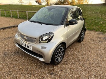 Used smart fortwo 2016 for sale - 76499631: Photo