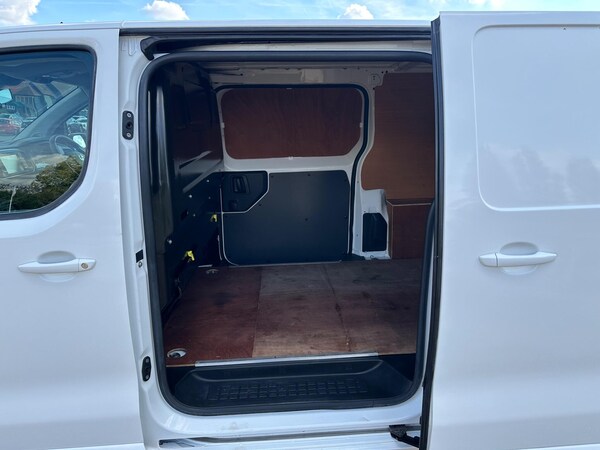 Used Vauxhall Vivaro 2021 for sale - 76002219: Photo 18
