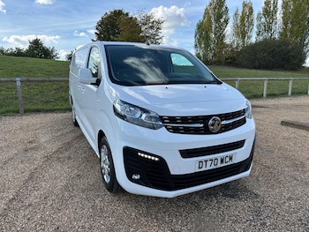 Vauxhall - Vivaro
