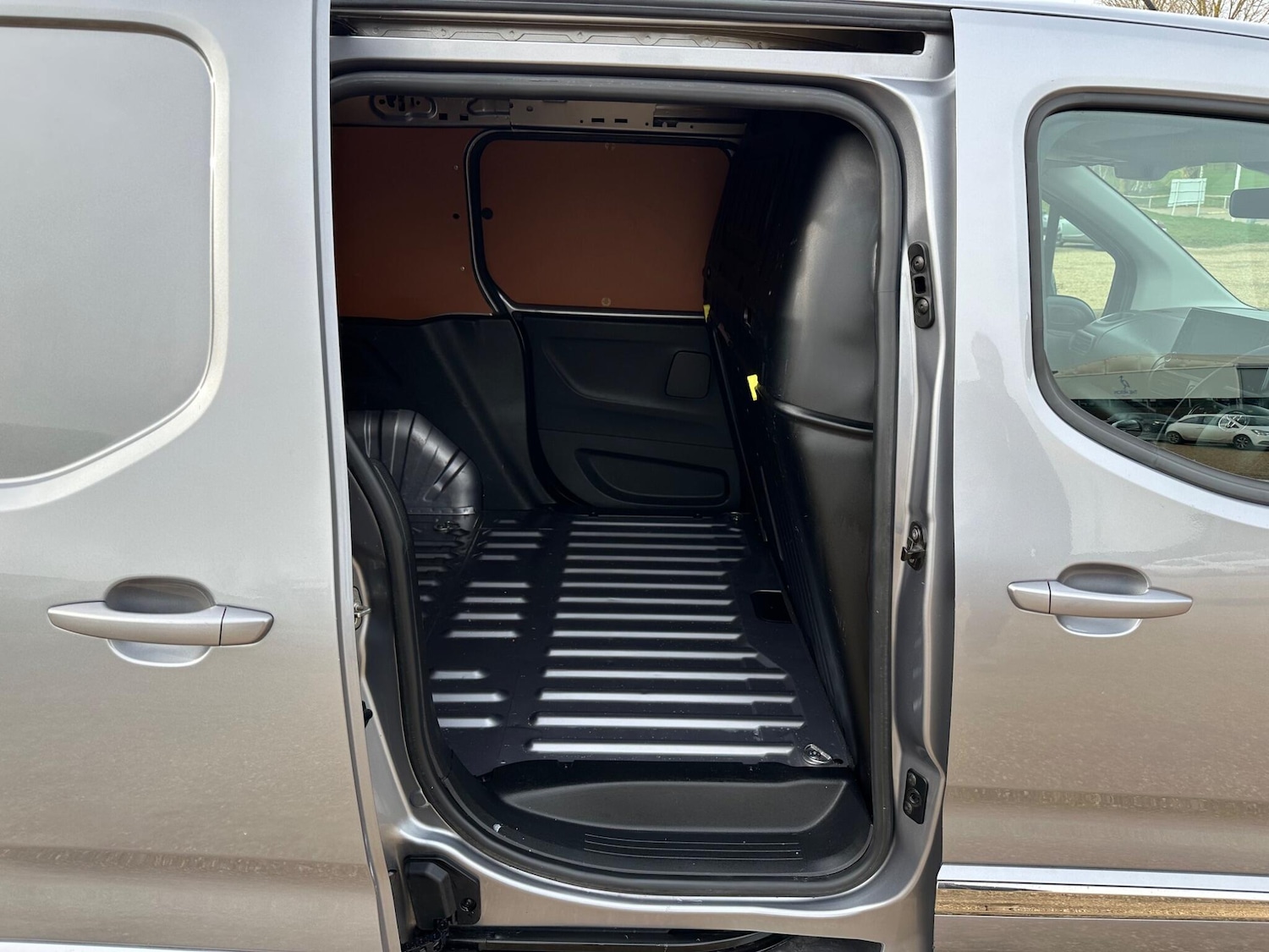 Used Toyota ProAce 2021 for sale - 77496019: Photo 18