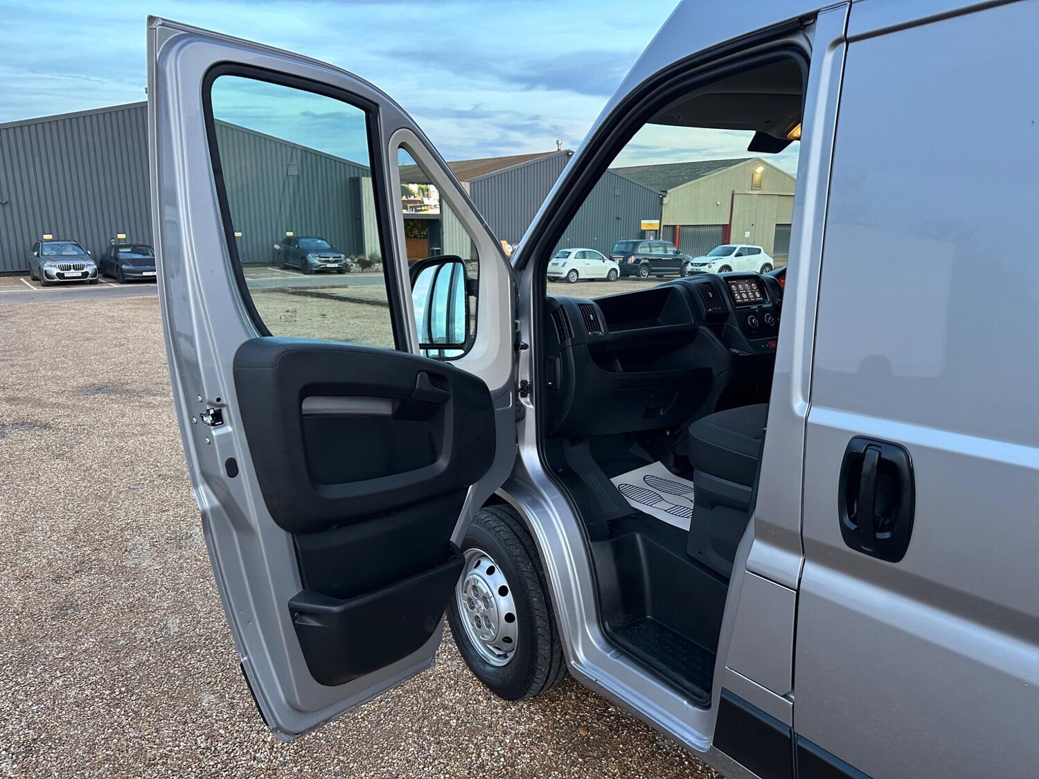 Used Peugeot Boxer 2023 for sale - 76527940: Photo 19