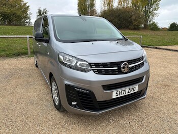 Vauxhall - Vivaro
