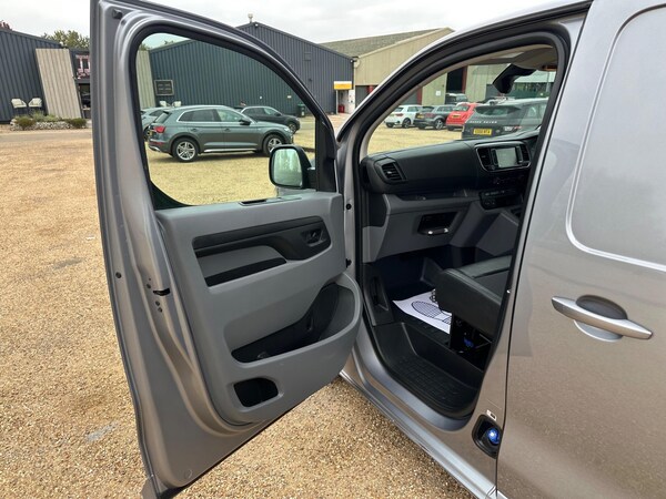 Used Vauxhall Vivaro 2021 for sale - 76159148: Photo 20