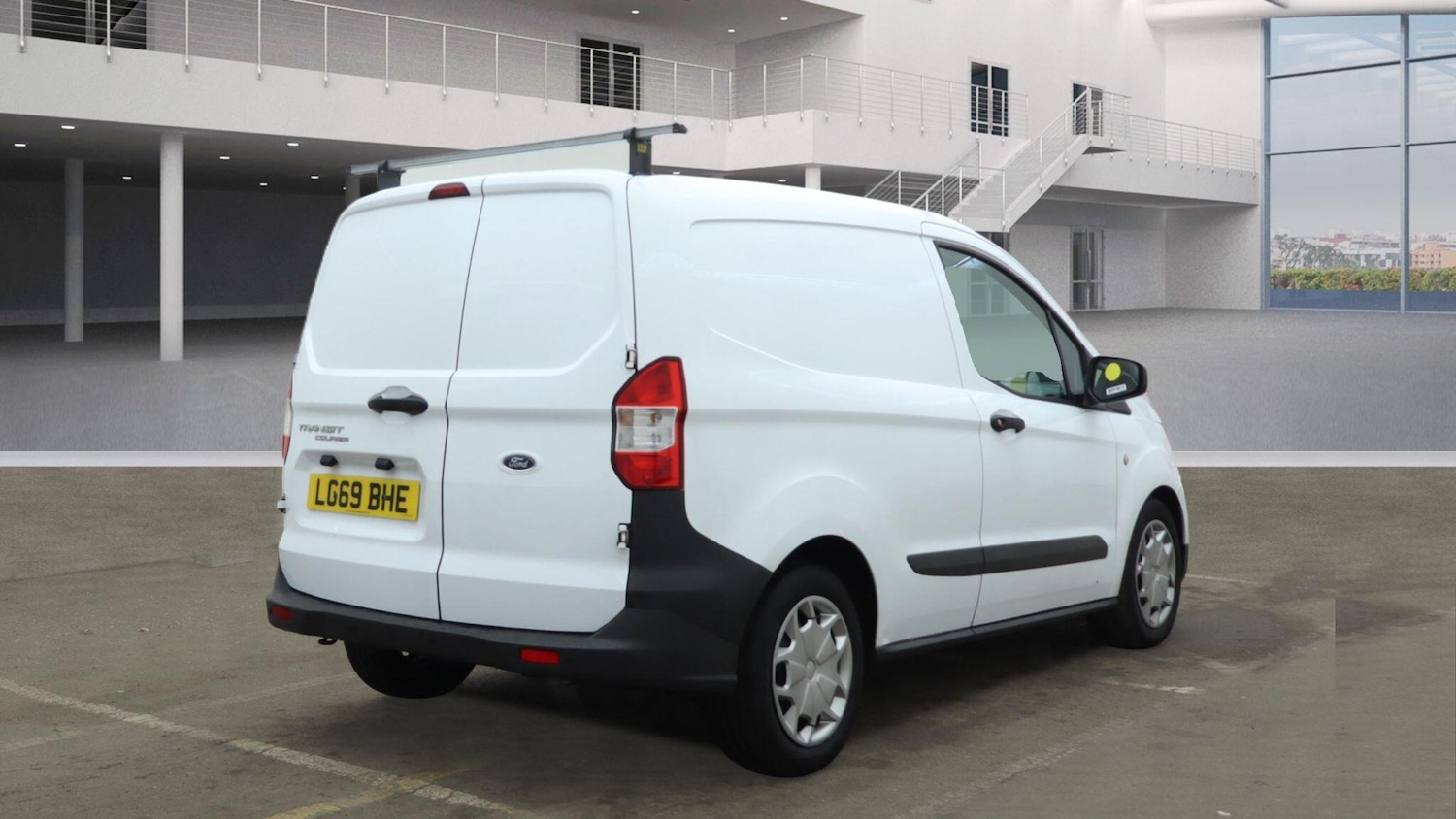 Used Ford Transit Courier 2019 for sale - 77523843: Photo 2