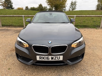 Used BMW 2 Series 2016 for sale - 76307875: Photo 2