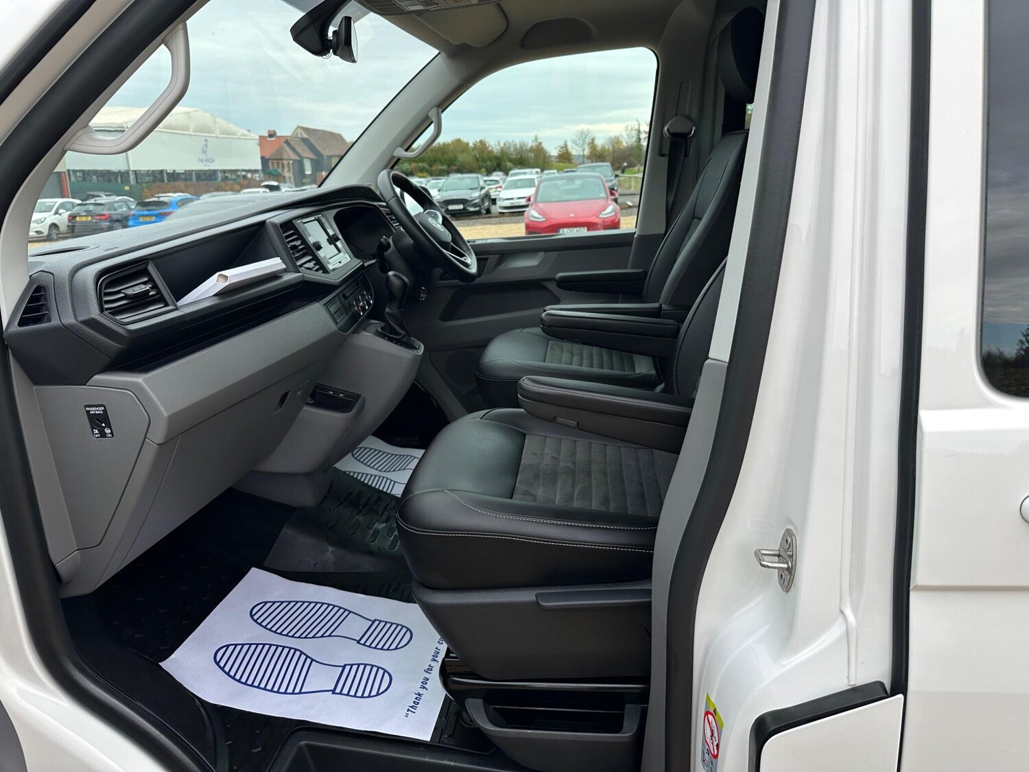 Used Volkswagen Transporter 2024 for sale - 76408701: Photo 17