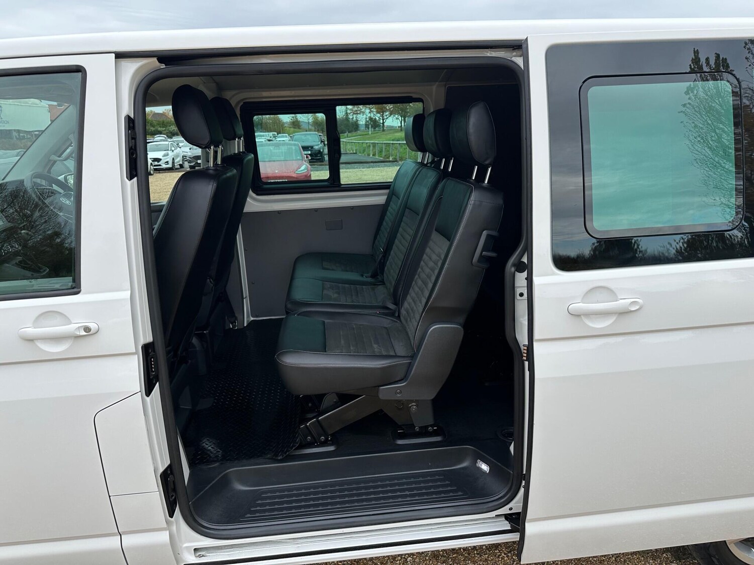 Used Volkswagen Transporter 2024 for sale - 76408701: Photo 20