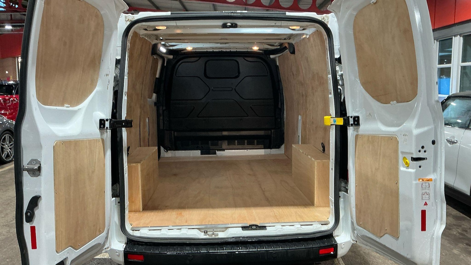 Used Ford Transit Custom 2021 for sale - 77468922: Photo 3