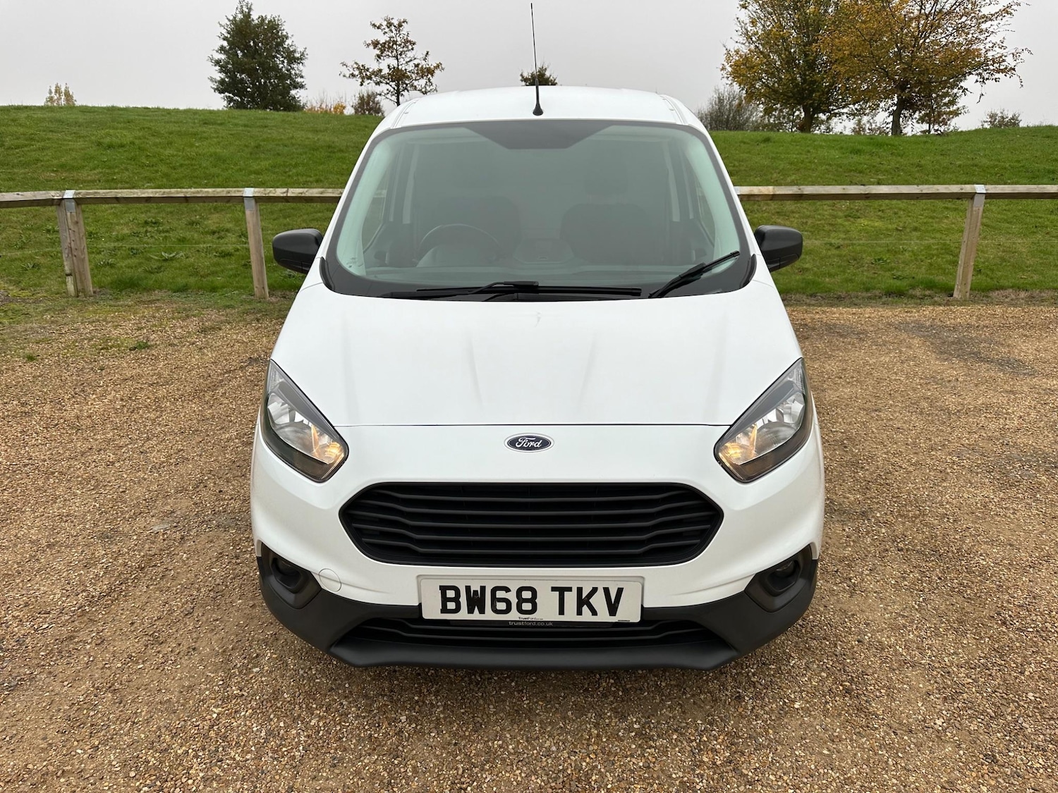 Used Ford Transit Courier 2019 for sale - 77103535: Photo 2