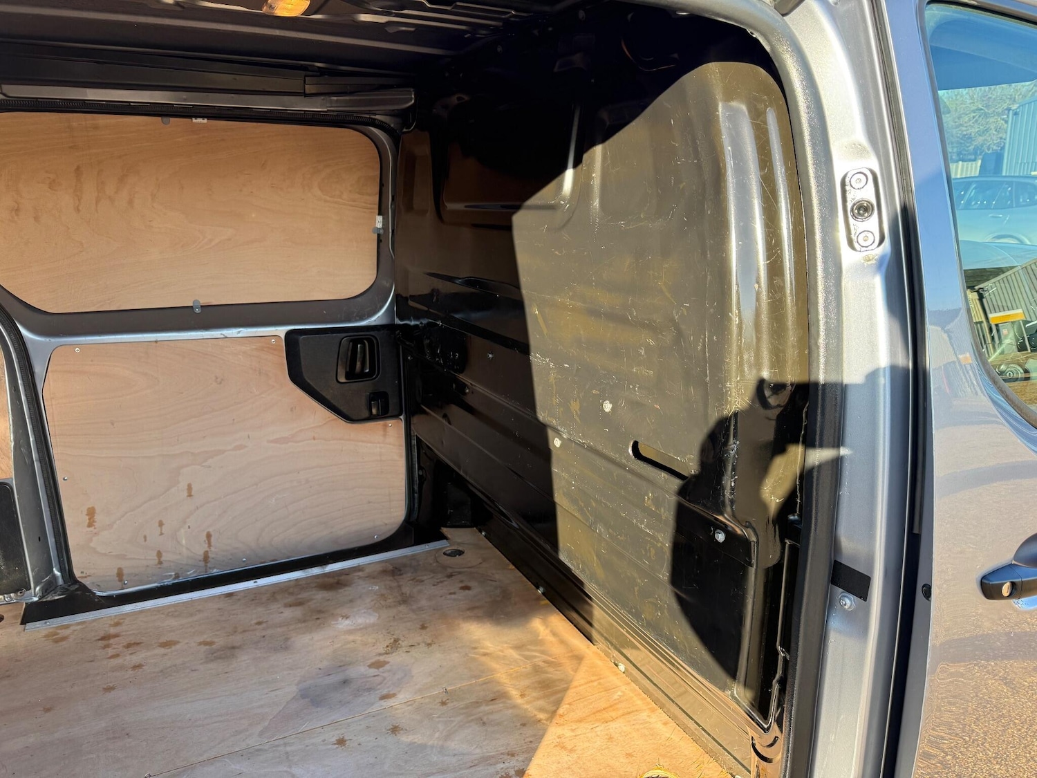 Used Vauxhall Vivaro 2019 for sale - 76727178: Photo 16