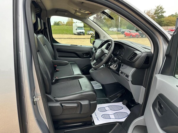 Used Vauxhall Vivaro 2019 for sale - 76123093: Photo 9
