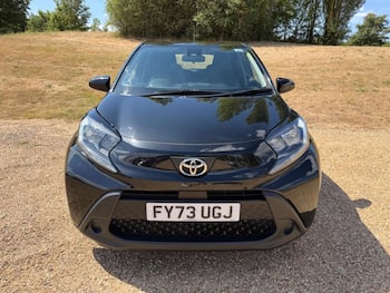 Used Toyota Aygo X 2023 for sale - 79651130: Photo