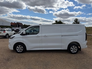 Used Ford Transit Custom 2024 for sale - 79279880: Photo