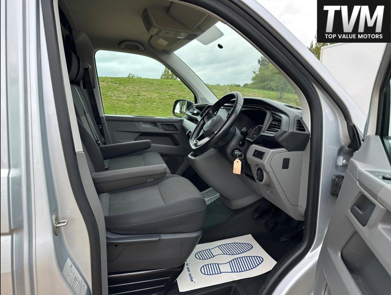 Used Volkswagen Transporter 2022 for sale - 77215324: Photo 9