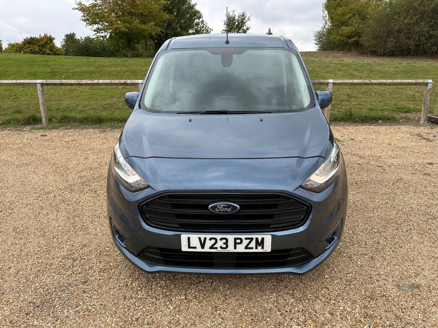 Used Ford Transit Connect 2023 for sale - 76226351: Photo 2