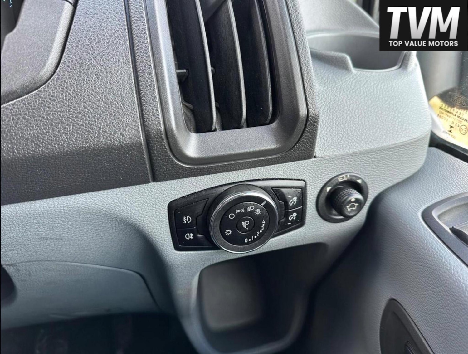 Used Ford Transit 2017 for sale - 76993877: Photo 11