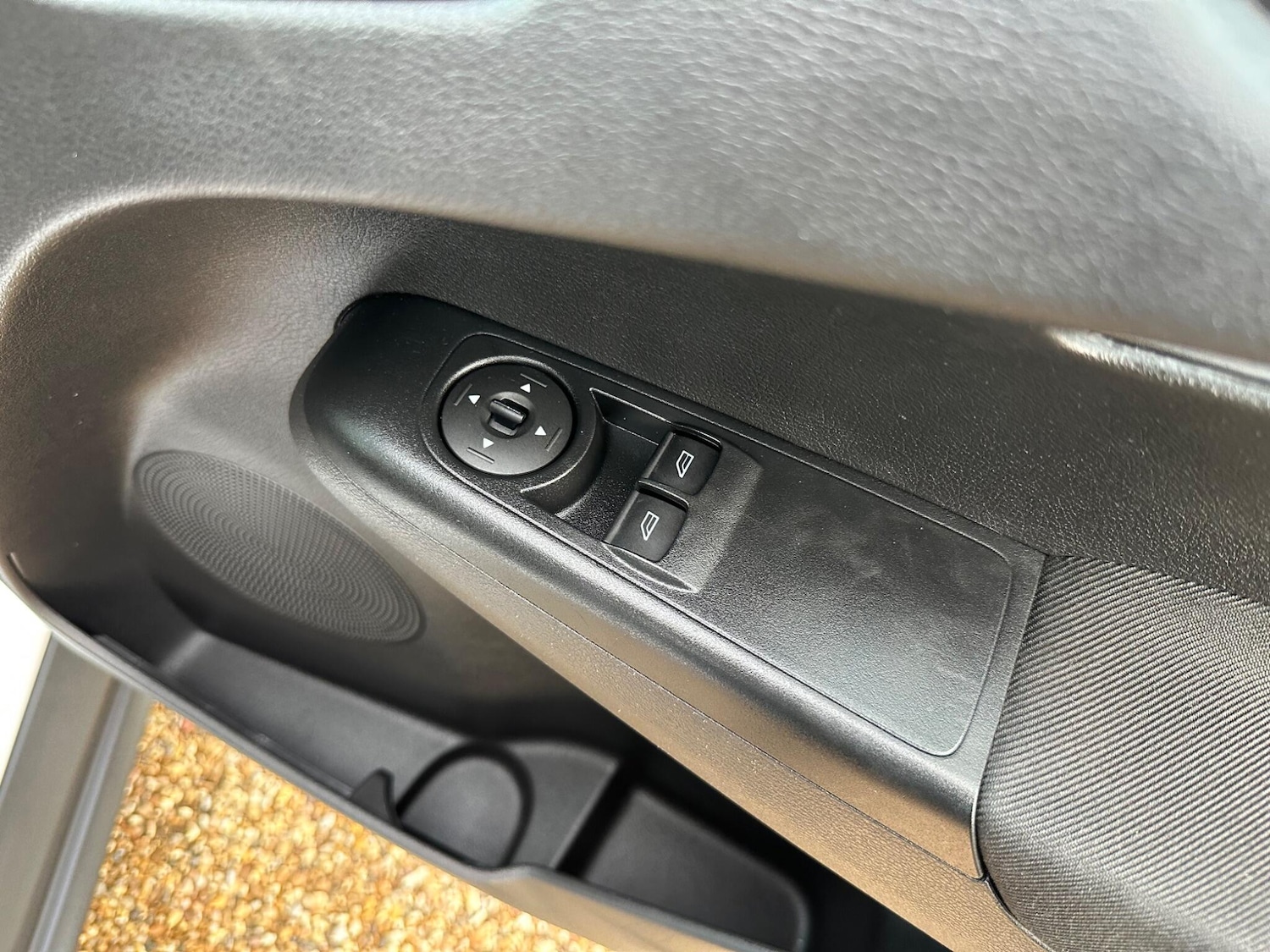 Used Ford Transit Courier 2023 for sale - 76527732: Photo 19