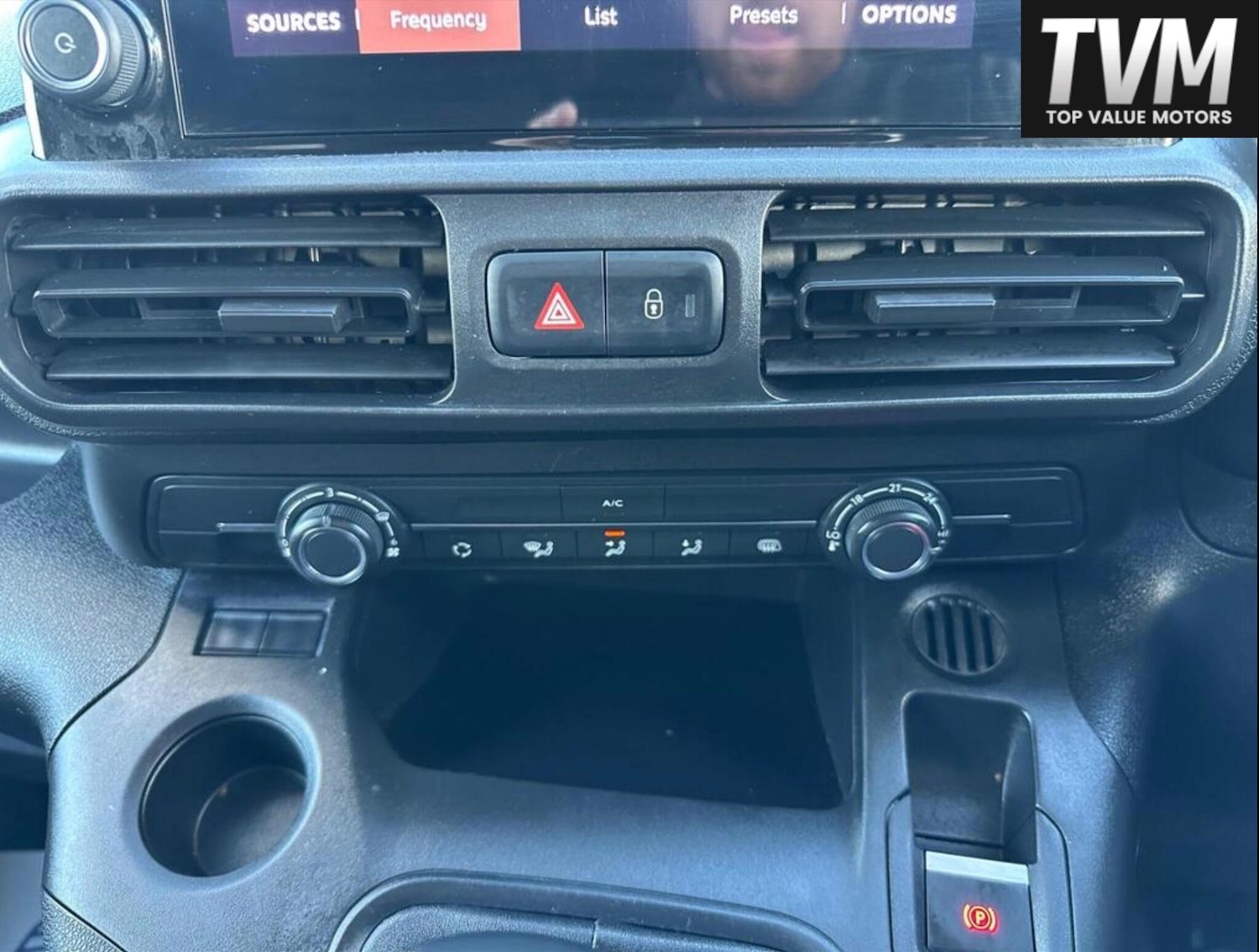 Used Citroen Berlingo 2021 for sale - 76996132: Photo 11