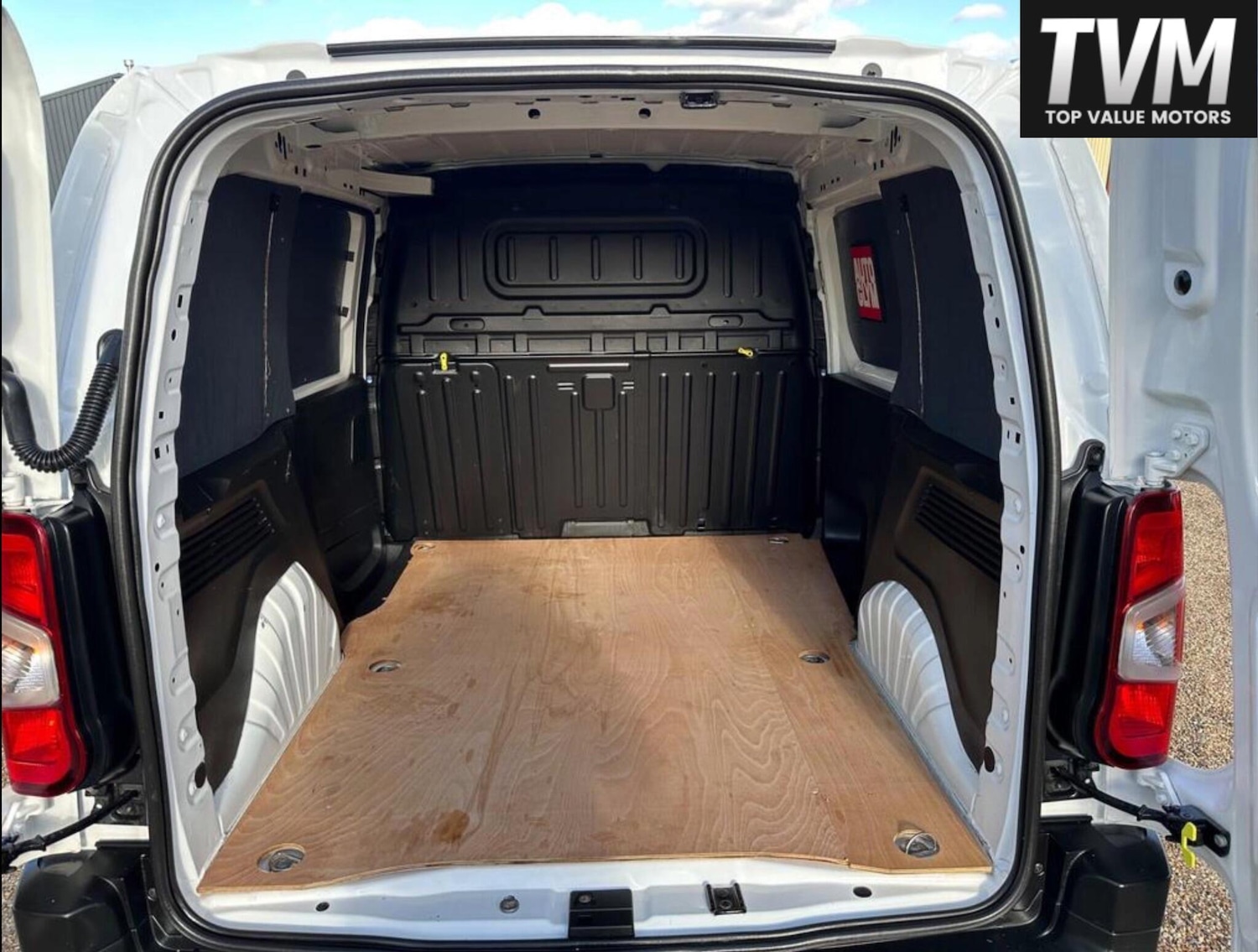 Used Citroen Berlingo 2021 for sale - 76996132: Photo 16