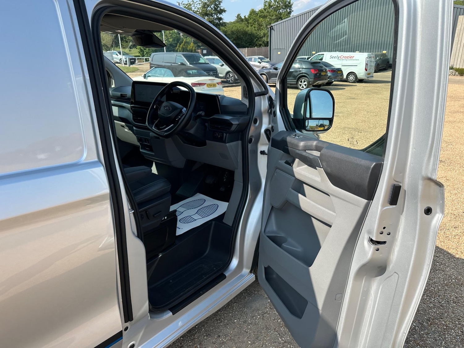 Used Ford Transit Custom 2024 for sale - 76997419: Photo 15