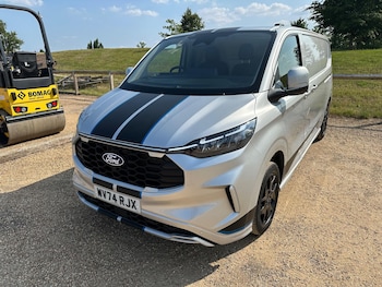 Used Ford Transit Custom 2024 for sale - 76997419: Photo