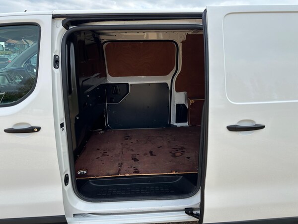 Used Vauxhall Vivaro 2020 for sale - 76166432: Photo 17