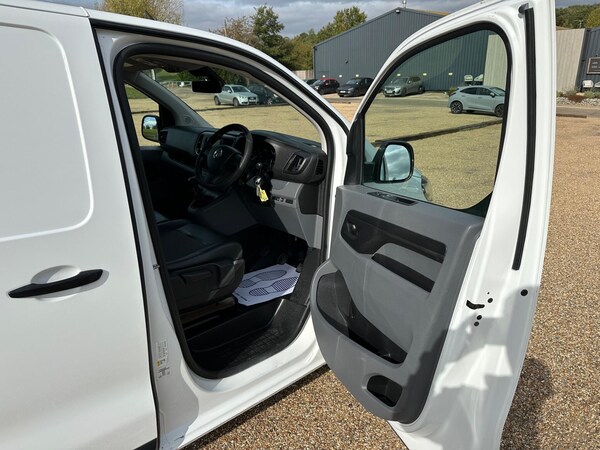 Used Vauxhall Vivaro 2020 for sale - 76166432: Photo 19