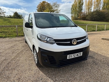 Vauxhall - Vivaro