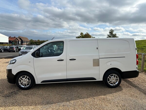 Used Vauxhall Vivaro 2020 for sale - 76166432: Photo 4