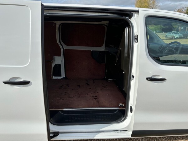 Used Vauxhall Vivaro 2020 for sale - 76166432: Photo 5