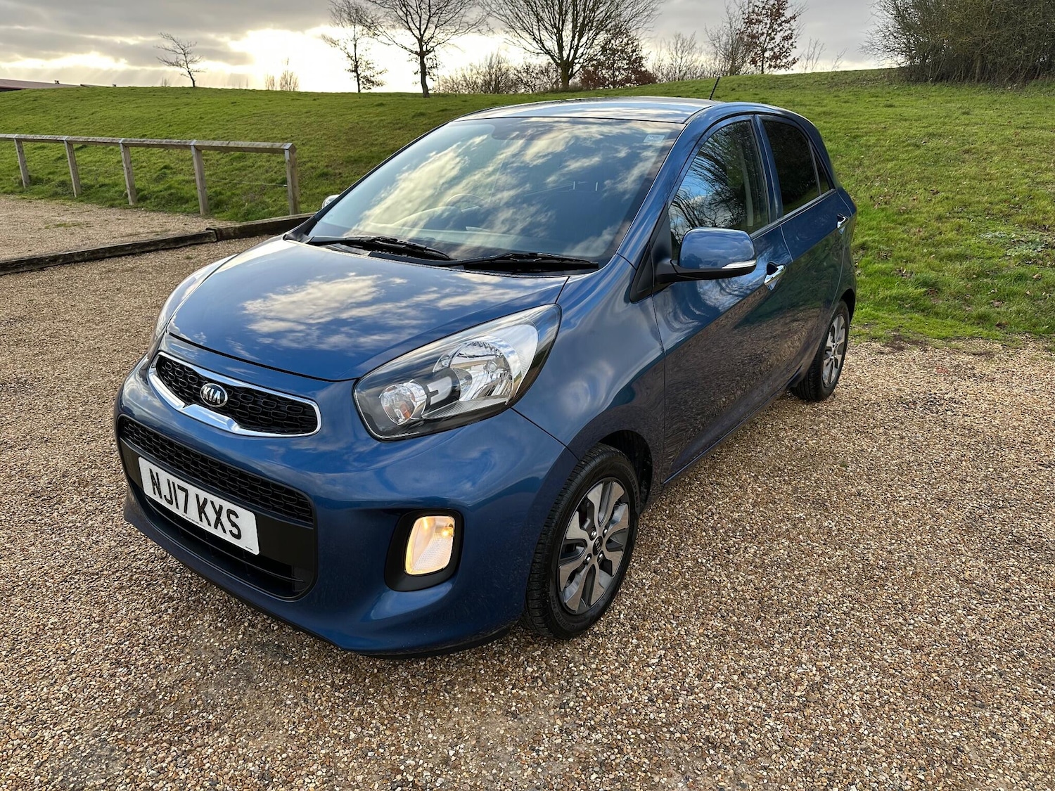 Used Kia Picanto 2017 for sale - 77050057: Photo 3