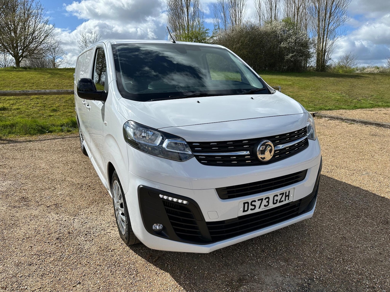 Used Vauxhall Vivaro 2023 for sale - 78019411: Photo 1