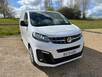 Vauxhall Vivaro feature image