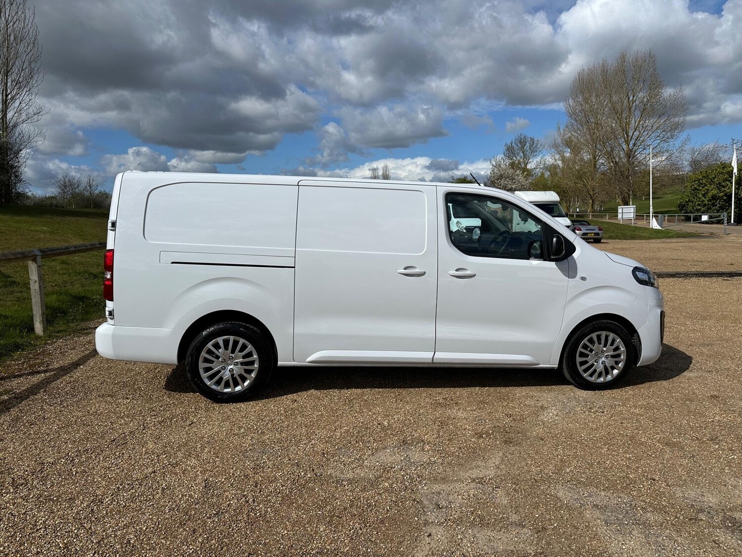Used Vauxhall Vivaro 2023 for sale - 78019411: Photo 7